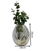 Elegant Spiral-Patterned Glass Vase – 25cm