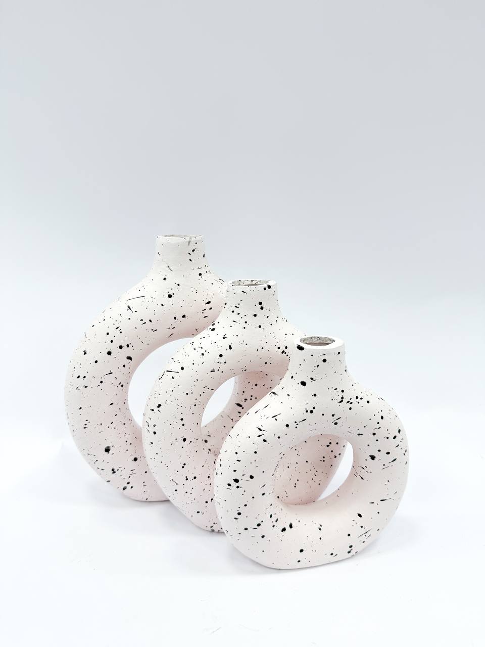 Serene Halo Sculptural Vase Collection (3 pcs set )
